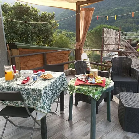Lotus Flower Bed & Breakfast Sant'Olcese