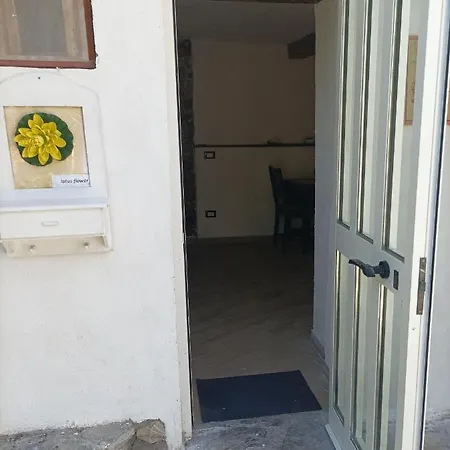 Panzió Lotus Flower Sant'Olcese