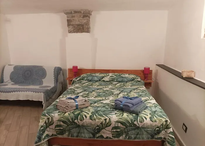 Bed & Breakfast Lotus Flower