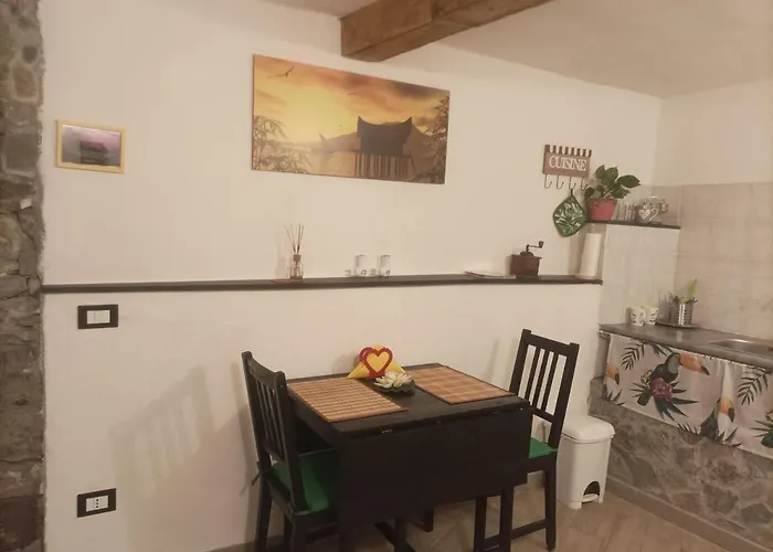 Lotus Flower Bed & Breakfast 3*